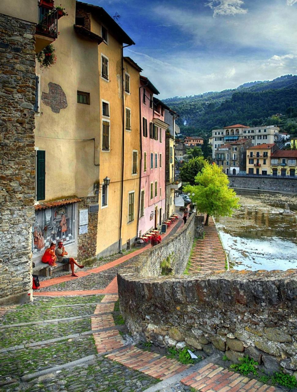 Villa Stardust Dolceacqua Exterior foto