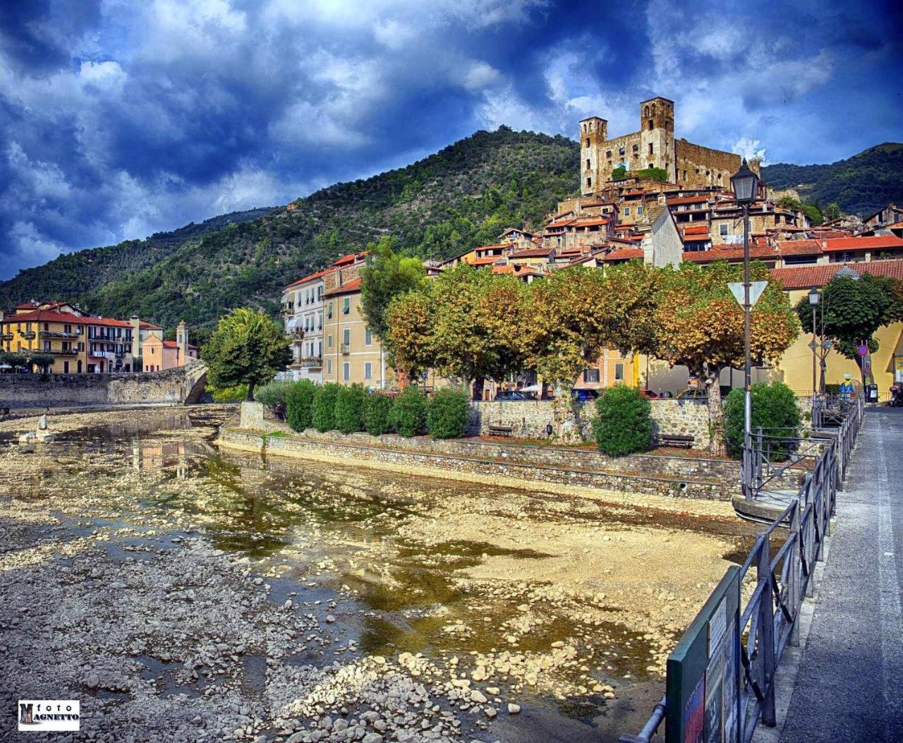 Villa Stardust Dolceacqua Exterior foto